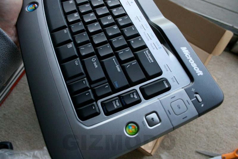 Illustration for article titled Microsoft Ultimate Wireless 7000 Keyboard Hands-On